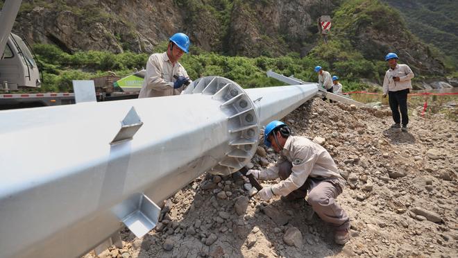 见过没？梅西和苏亚雷斯双前锋！迈阿密排532阵型